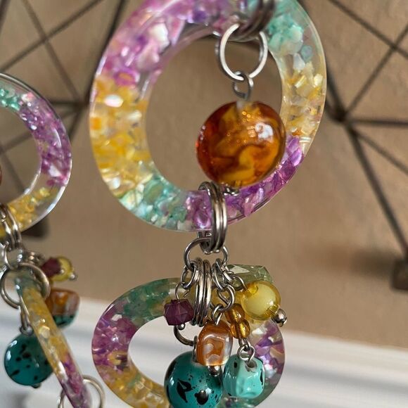 Sturdy colorful spring necklace - Picture 4 of 16